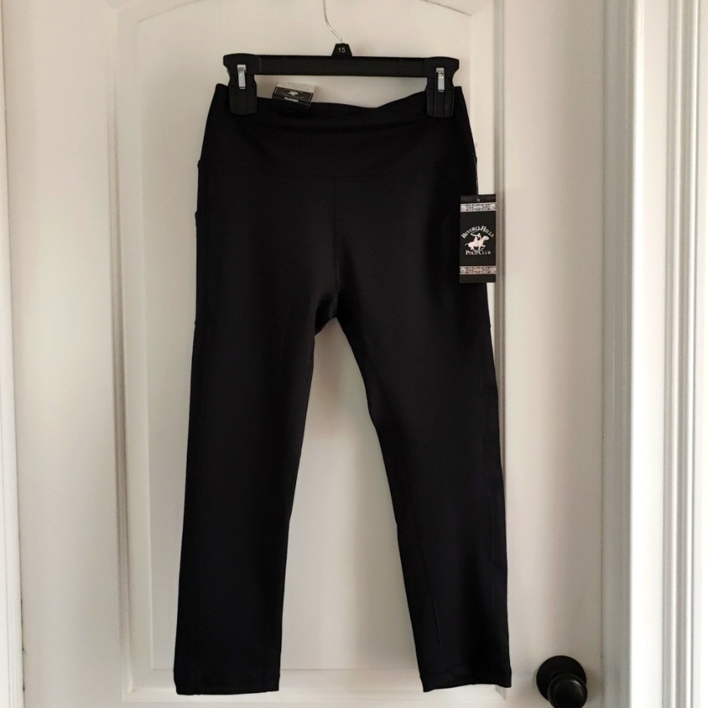 NWT Beverly Hills Polo Club black Capri leggings